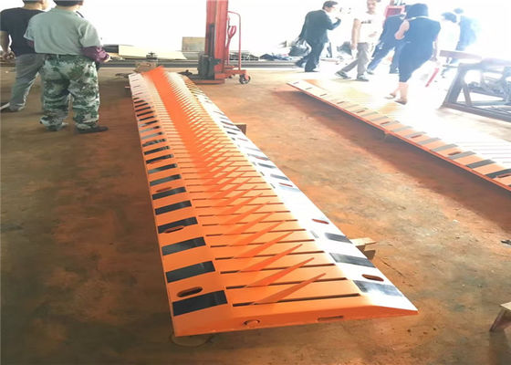 Zabójca opon z grubością ostrza 10 mm i konstrukcją ze stali A3