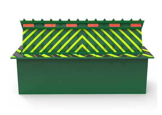 Całkowicie automatyczny hydrauliczny bloker drogowy z światłem ostrzegawczym LED i zasilaczem 380V wykonany z stali A3