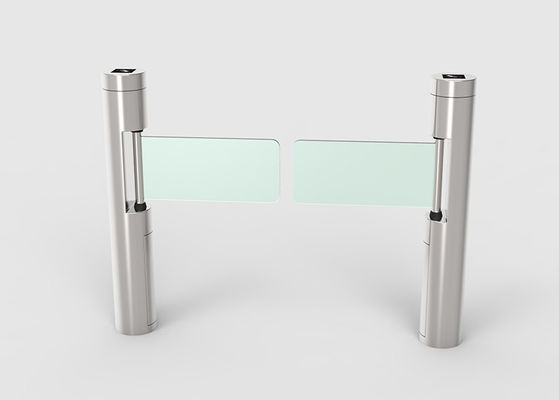 Bariera obrotowa z ramieniem o długości 730 mm, czasem otwarcia 0,5 s i obrotem o 180 stopni